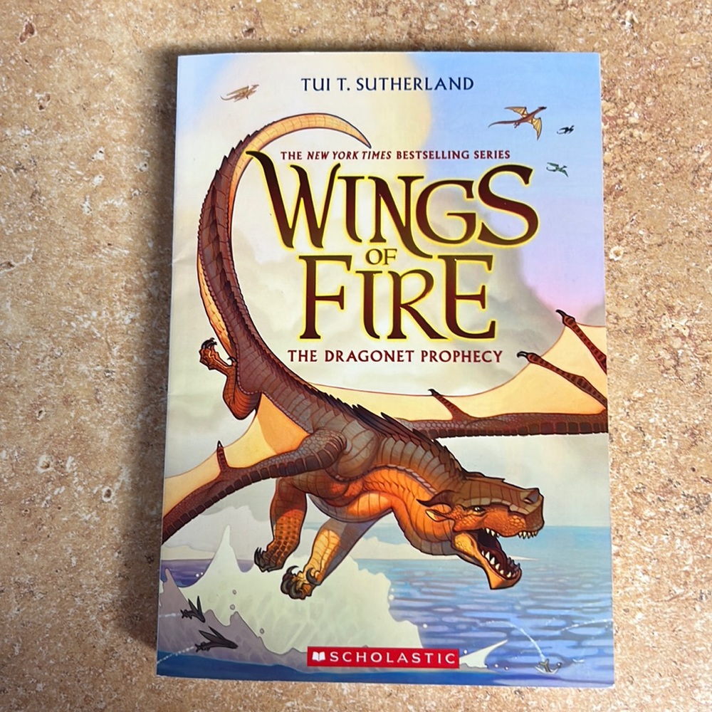 Wings of Fire - The Dragonet Prophecy 📚 3 for $10